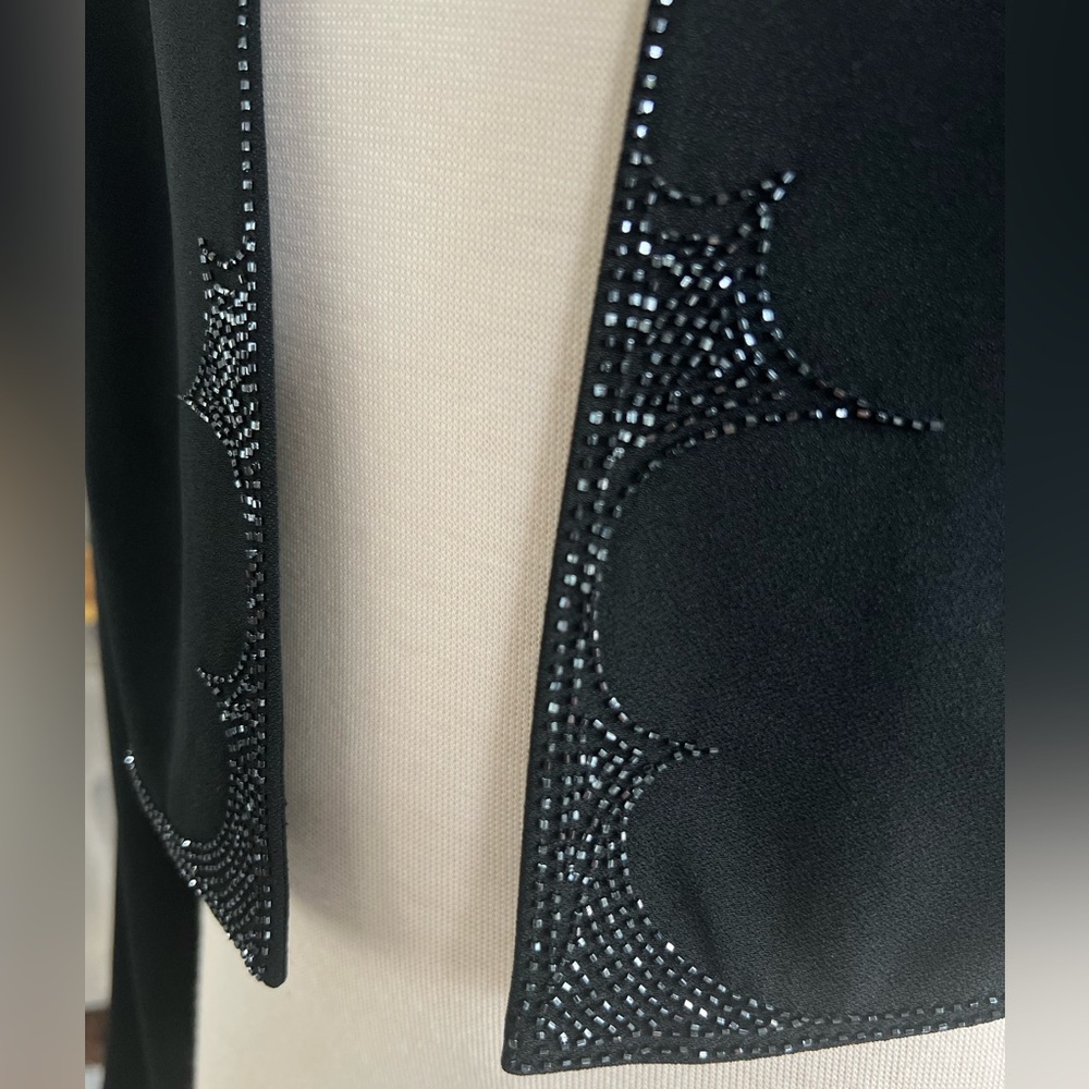 NWOT Daymor Couture beaded dressy jacket New Small shoulder pads. Open style - Picture 3 of 6